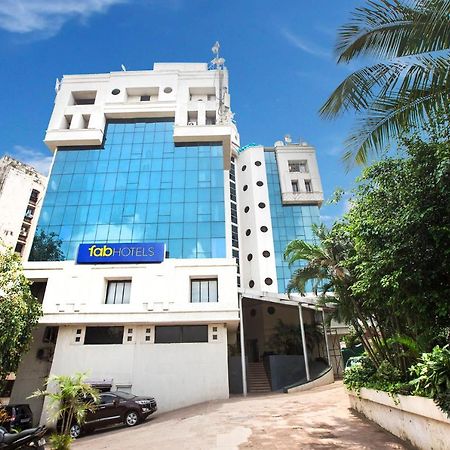 Fabhotel Savoy Suites Mumbai Airport Εξωτερικό φωτογραφία