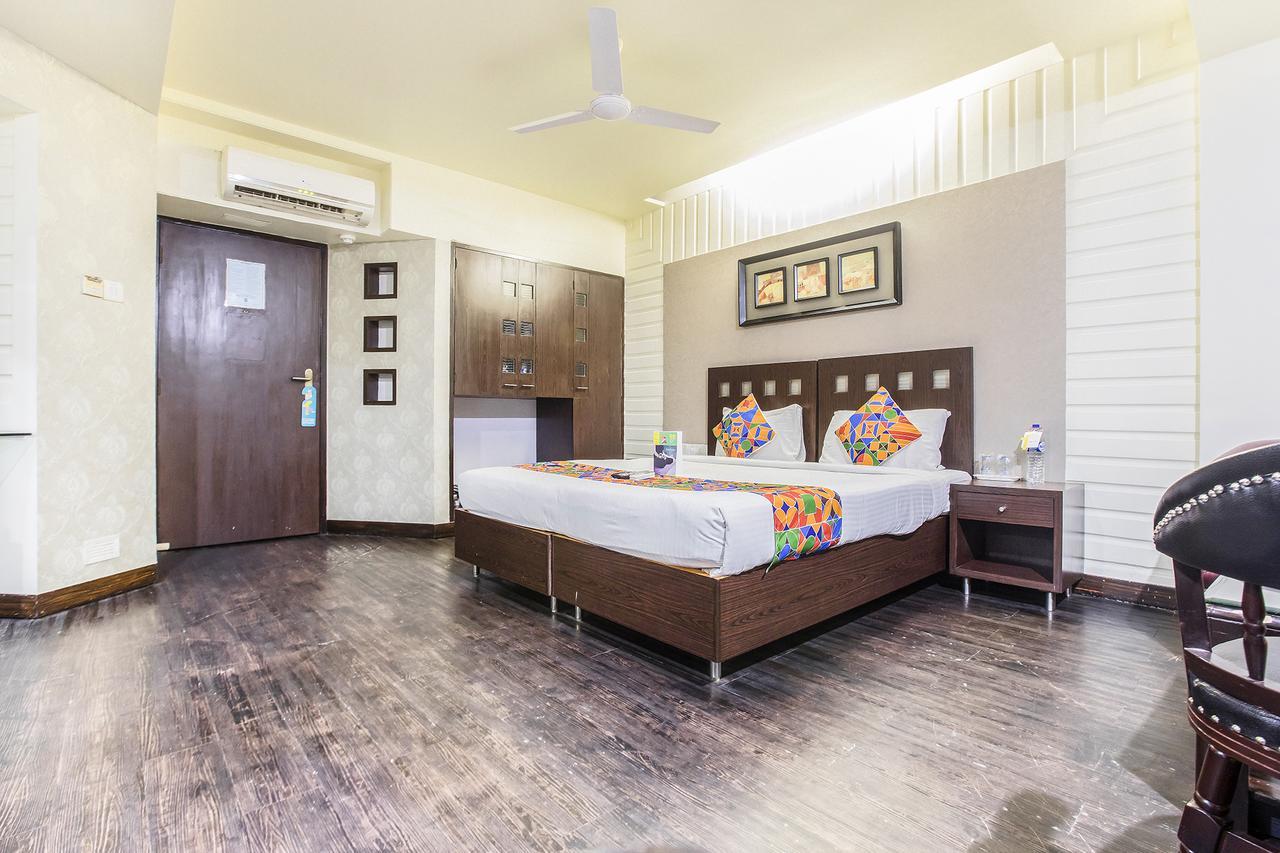 Fabhotel Savoy Suites Mumbai Airport Εξωτερικό φωτογραφία